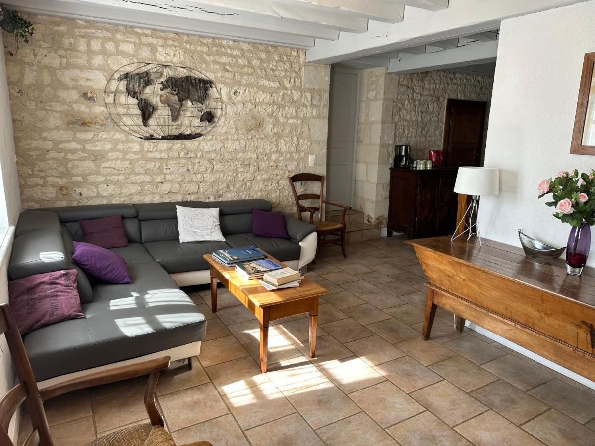 Chambres D'Hotes Du Puy D'Anche Sauzé-Vaussais Kültér fotó
